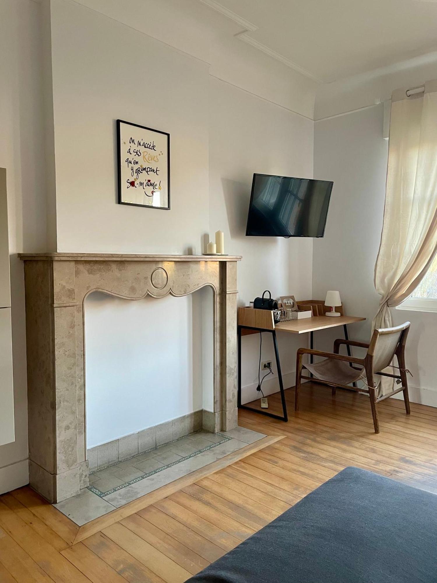 Le Castel Mosan Apartment Namur Ngoại thất bức ảnh